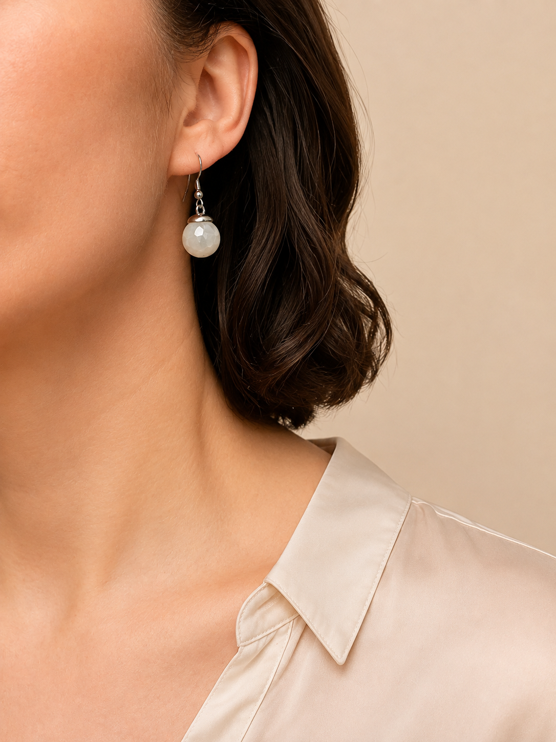 Boucles d'Oreilles Pendantes – Agate Blanche Facettée